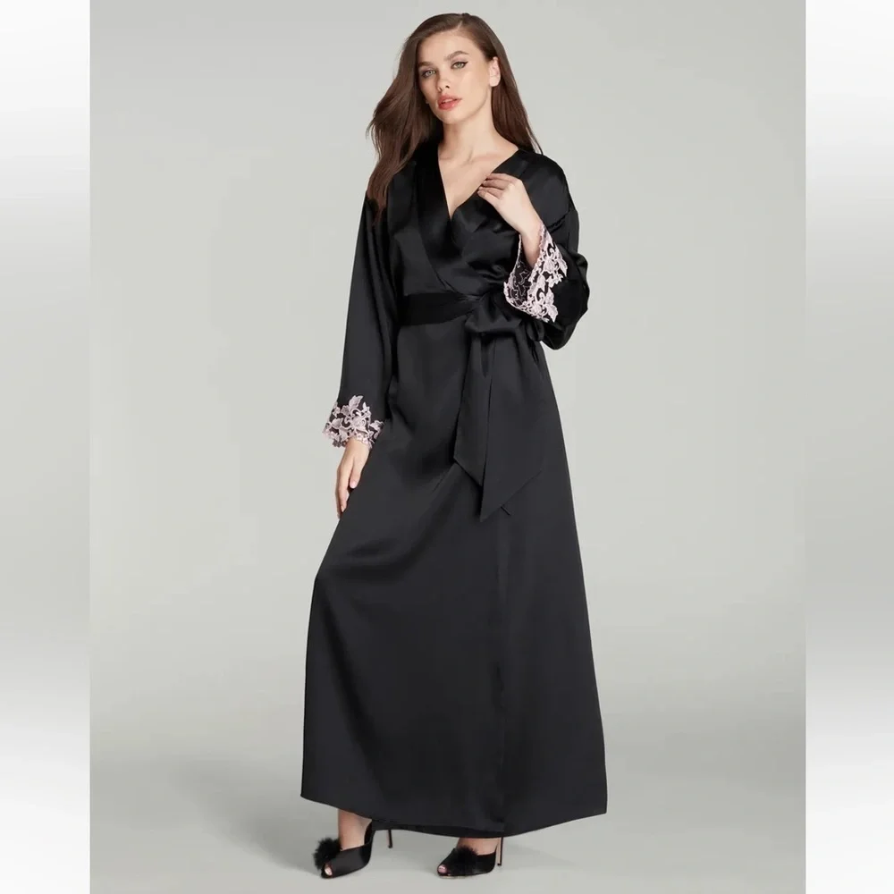NWT Agent Provocateur 100% Silk Darina Dressing Gown Black Robe Luxury Lingerie - Picture 1 of 17